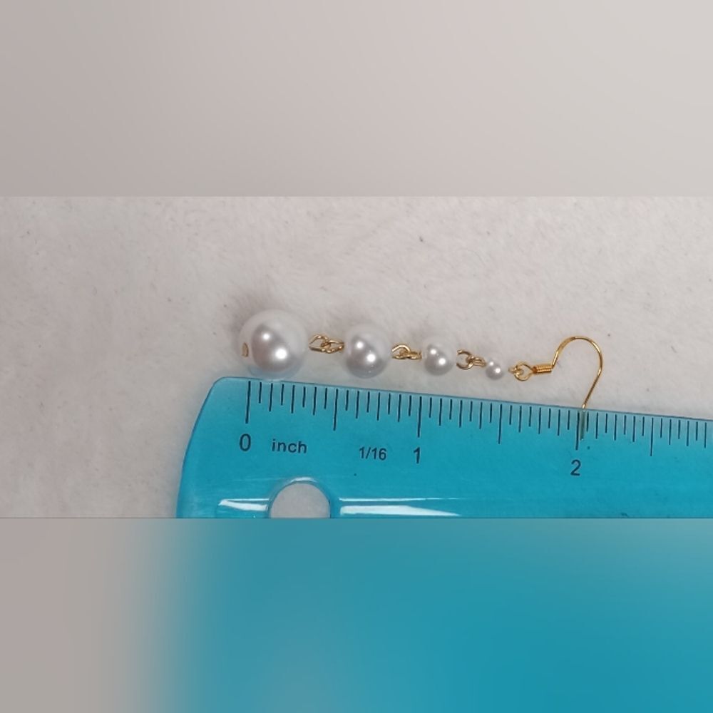 FAUX PEARL CHAIN EARRINGS 2 INCHES minimalst retroglam twee - Picture 4 of 4